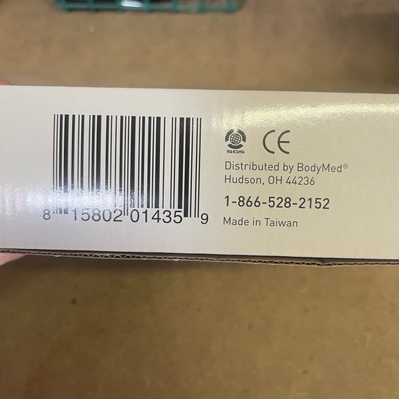 BodyMed Cold Compression Therapy Ankle Wrap - Picture 3 of 3